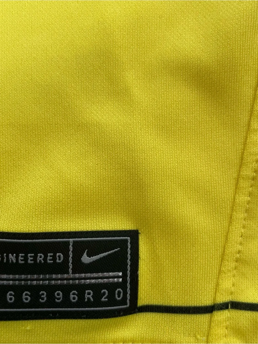 Authentic Nike Chelsea Away Kit 2021-2022 Yellow Soccer Jersey Youth size M